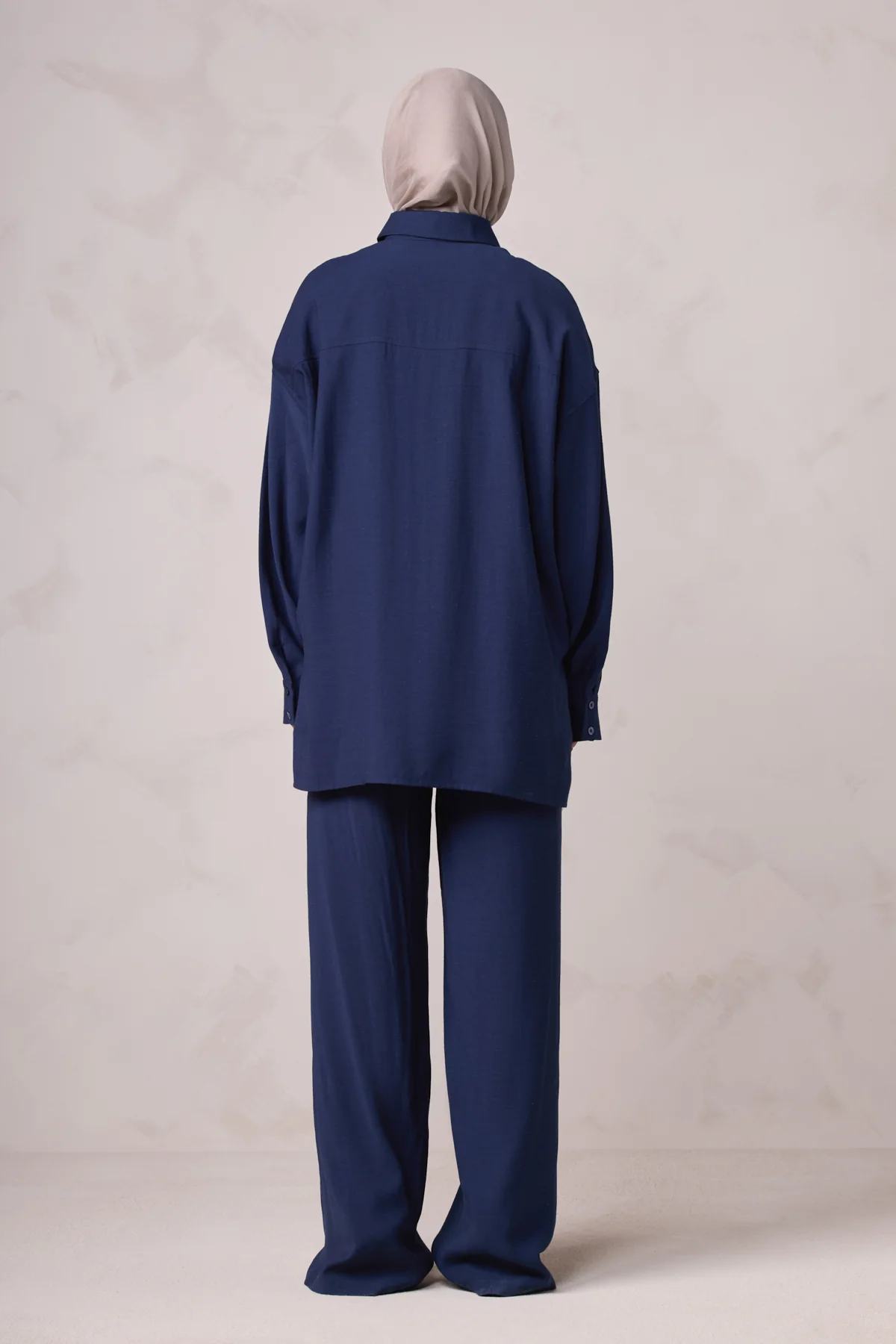 Alya Everyday Tunic & Pant Set - Obsidian - Image 5