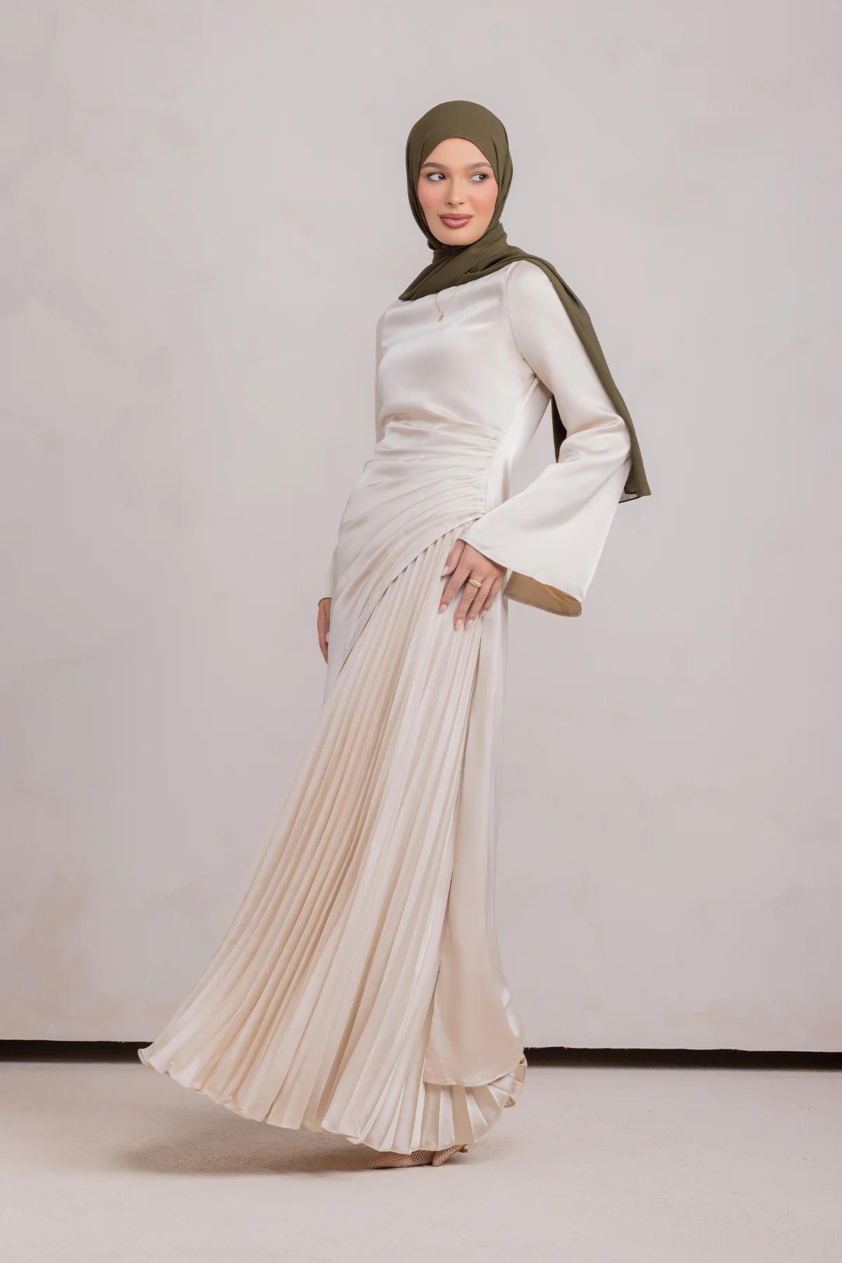Ascia Asymmetrical Tunic & Skirt Set - Image 15